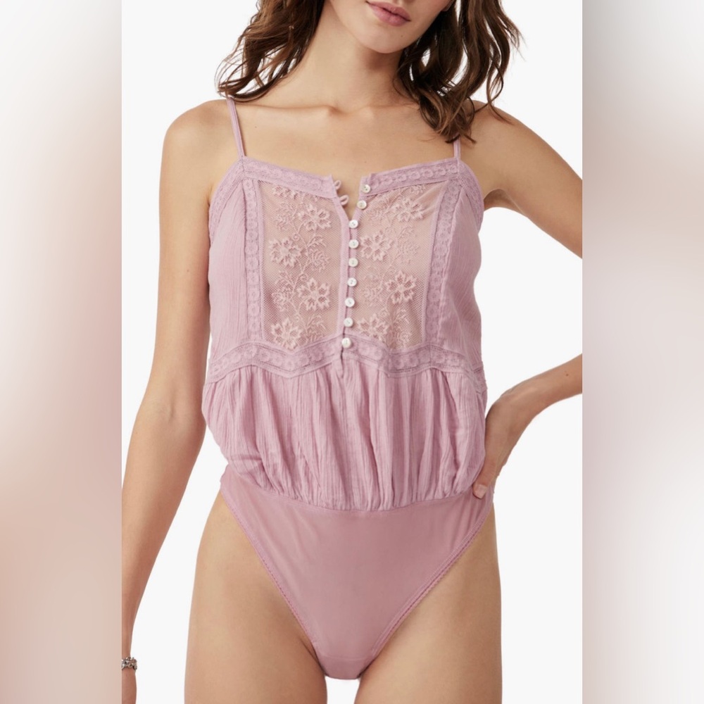 Free people still the one lace trim cotton bodysuit size S
